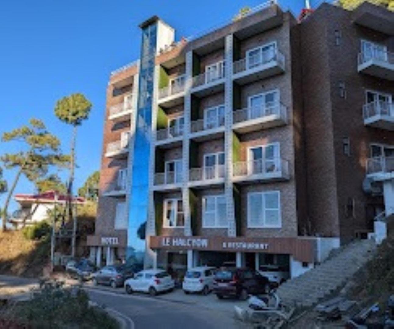 Hotel Le Halcyon , Kasauli Solan Bagian luar foto